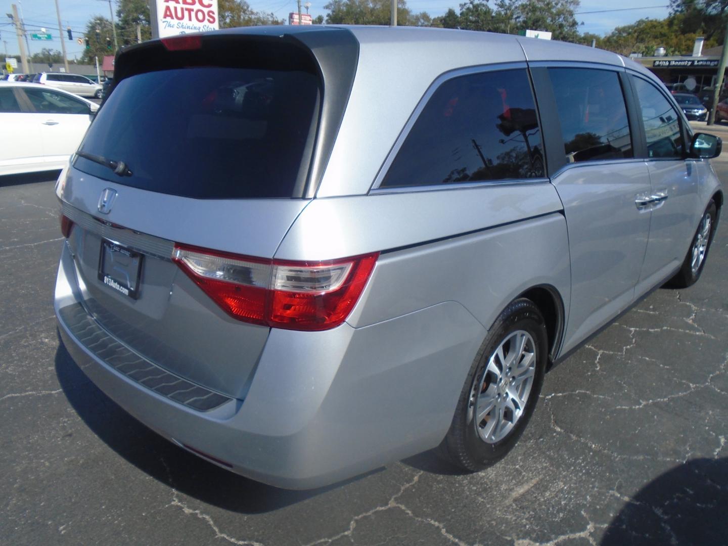 2012 Honda Odyssey (5FNRL5H49CB) , located at 6112 N Florida Avenue, Tampa, FL, 33604, (888) 521-5131, 27.954929, -82.459534 - Photo#3